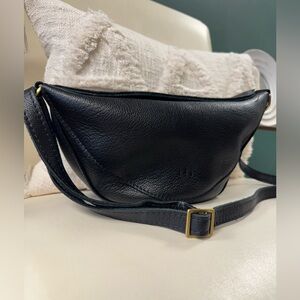 Portland Leather Goods Koala Sling Bag